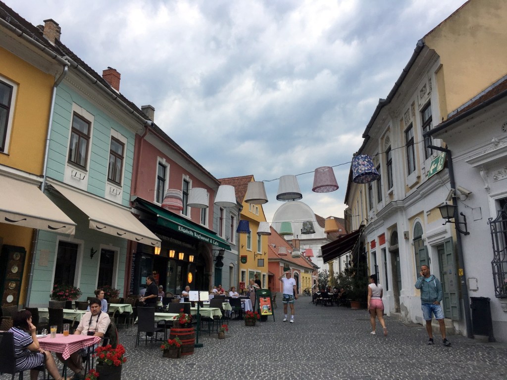 Retro Design Center Szentendre