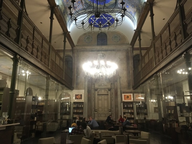 Trnava Synagoga Café Slovaquie