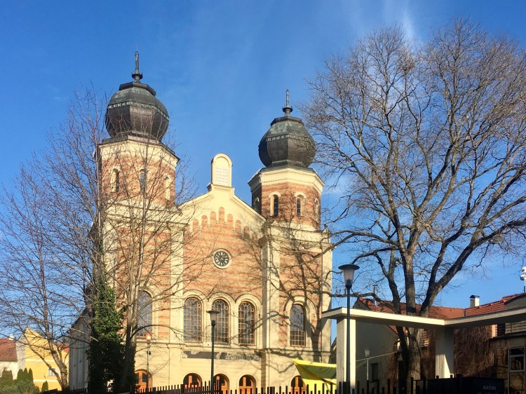 Trnava Synagogue néologue Status Quo Ante Slovaquie
