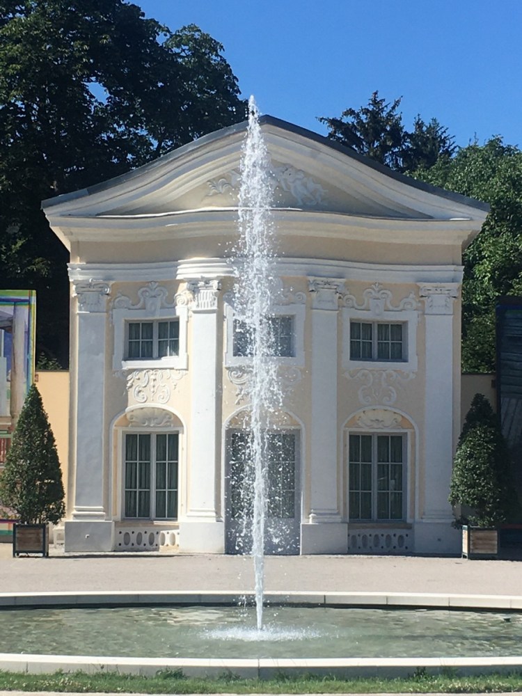Baden bei Wien Schloss Weikersdorf